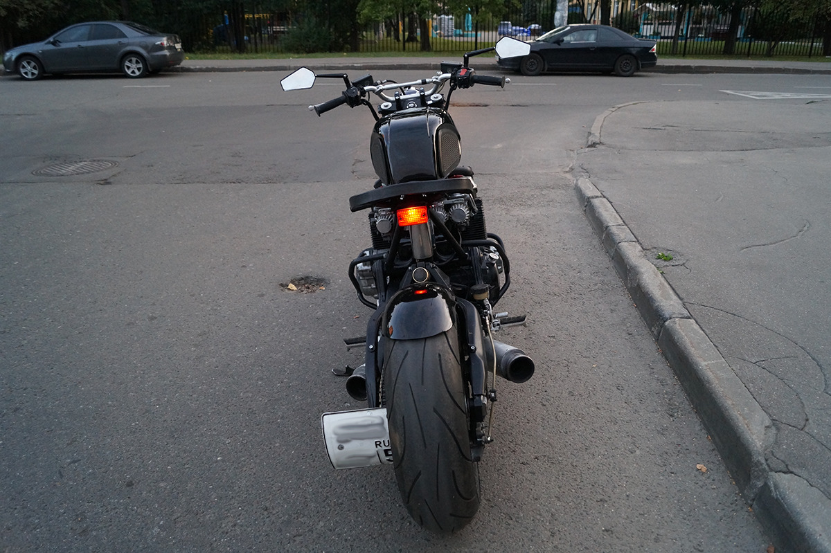 Honda CB1300 Ural Custom